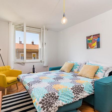 Quirky Apartment Arena With Parking PUY Exterior foto